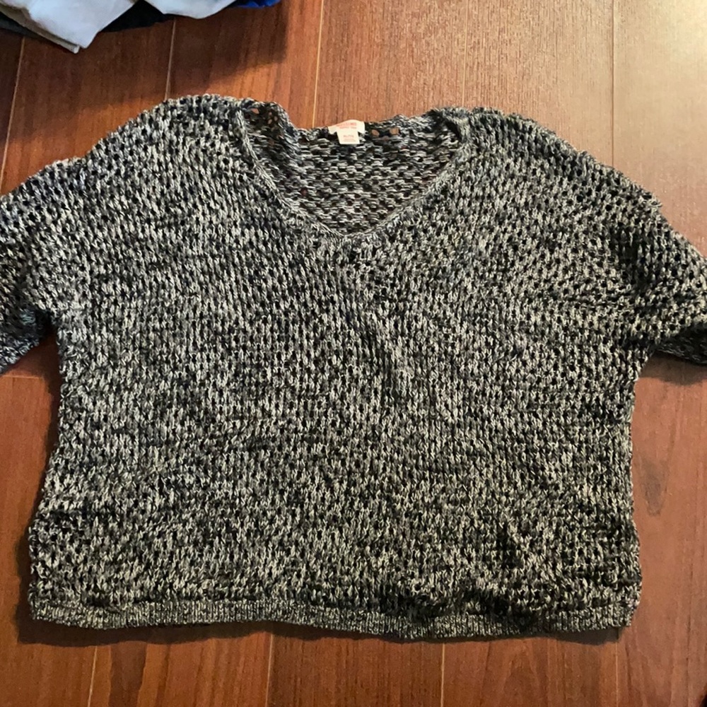 Mossimo top